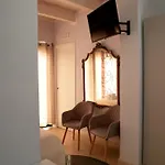דירה Luxury Retreats In אופידה