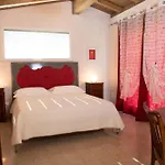 Casa Vacanze Luxury Retreats In Offida