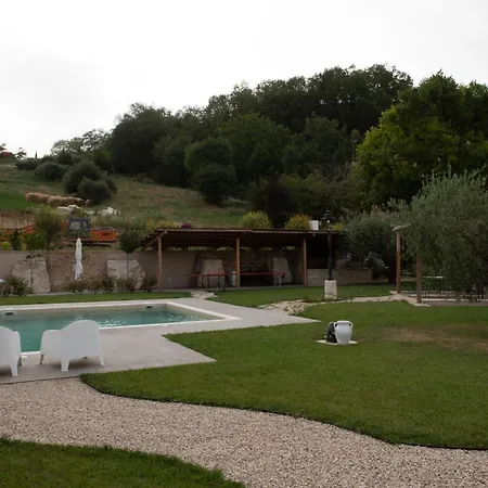 Apartment Luxury Retreats In Offida