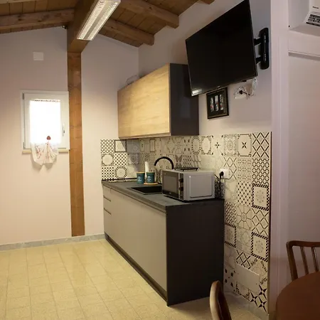 Madonna Della Sanita' Apartment Offida
