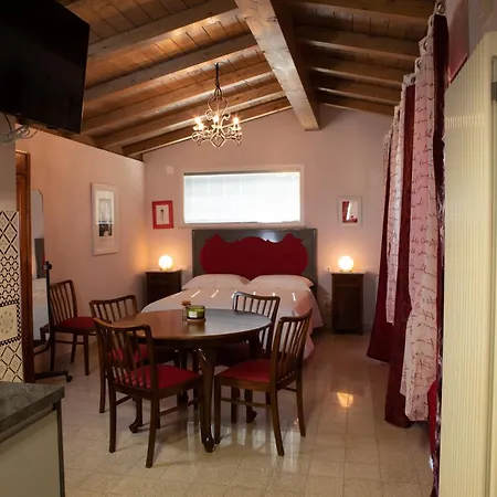 Luxury Retreats In Offida