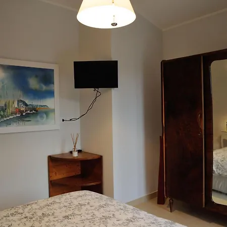 Apartment Luxury Retreats In *