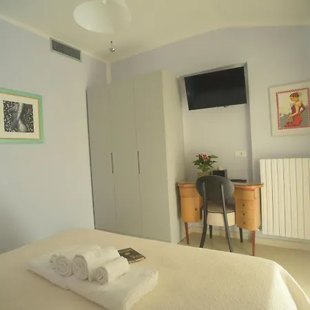Luxury Retreats In *