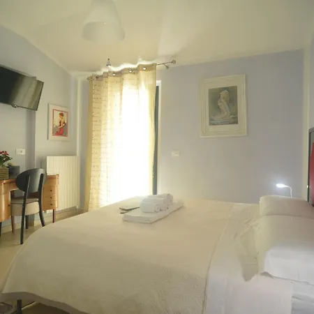Luxury Retreats In *