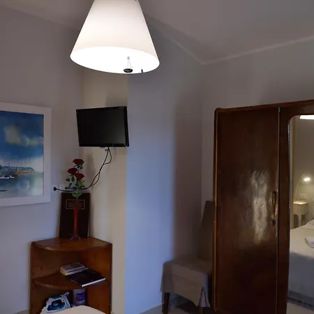 Luxury Retreats In *